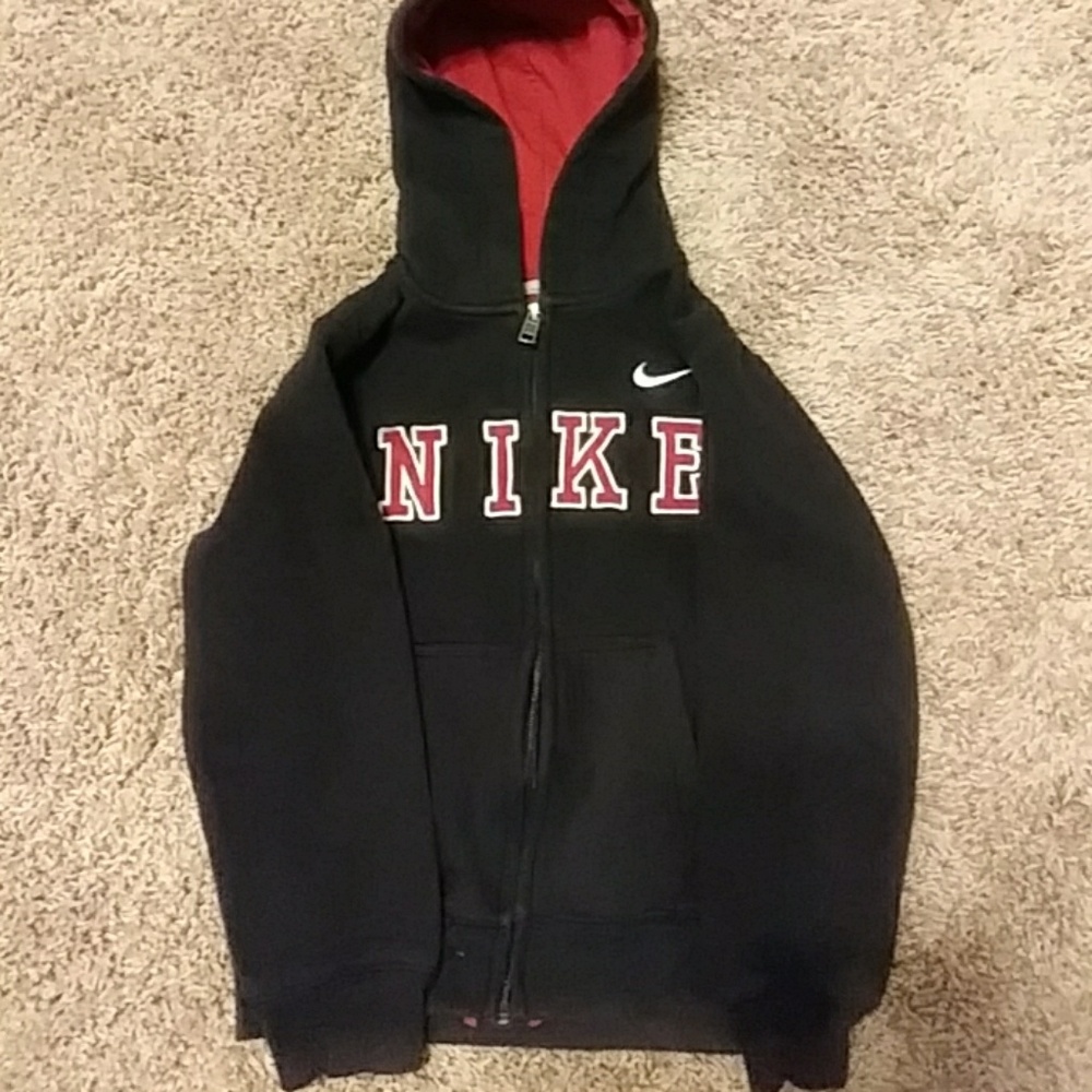 Nike boys sweatshirt
